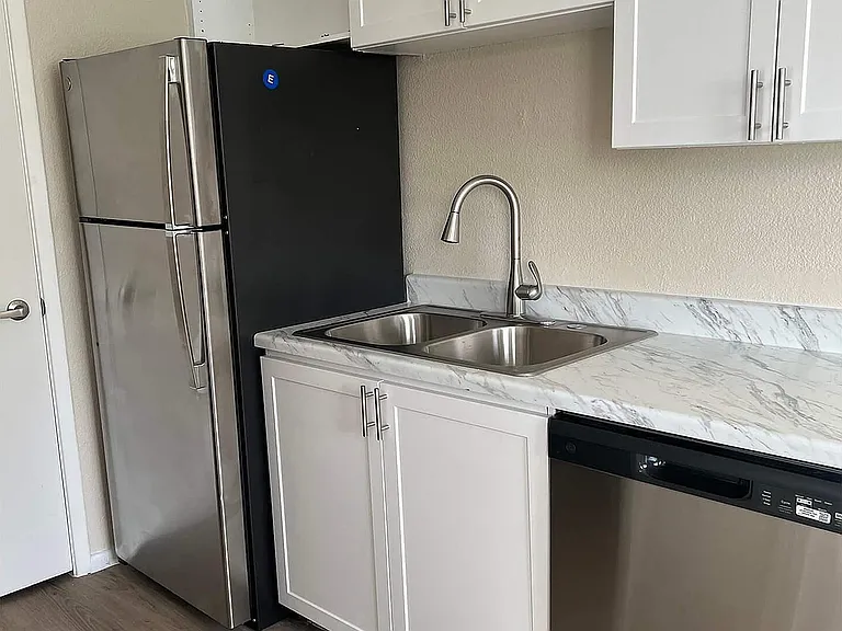 2 BED 1 BATH