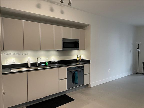 2nd image of 1010 Brickell Ave Unit 3708
