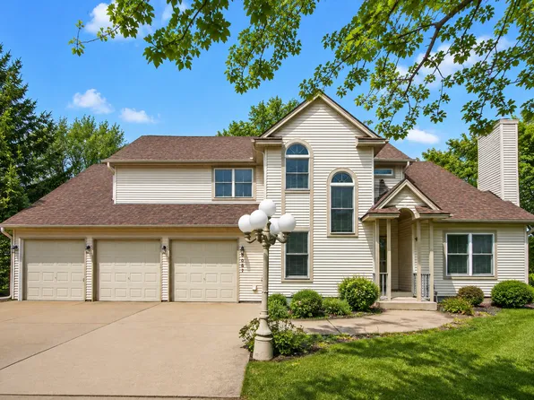 8057 Garfield St NE, Spring Lake Park, MN 55432