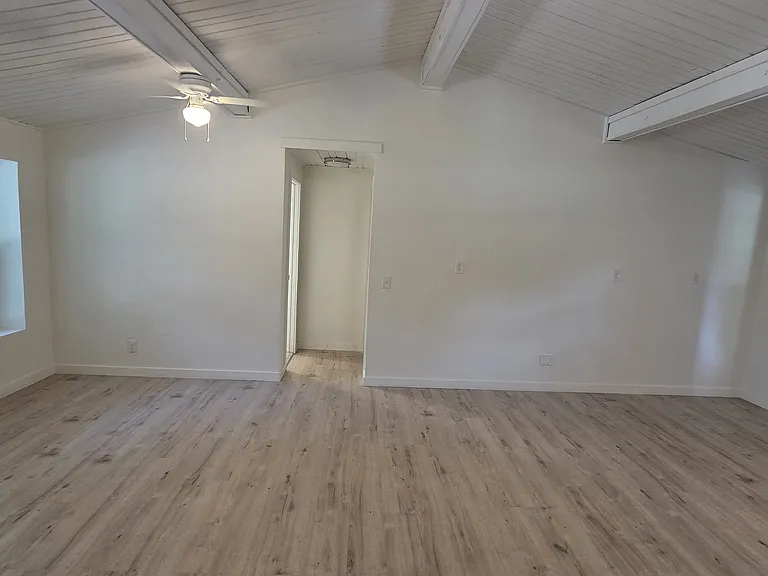 302 Kegley St — Photo 25