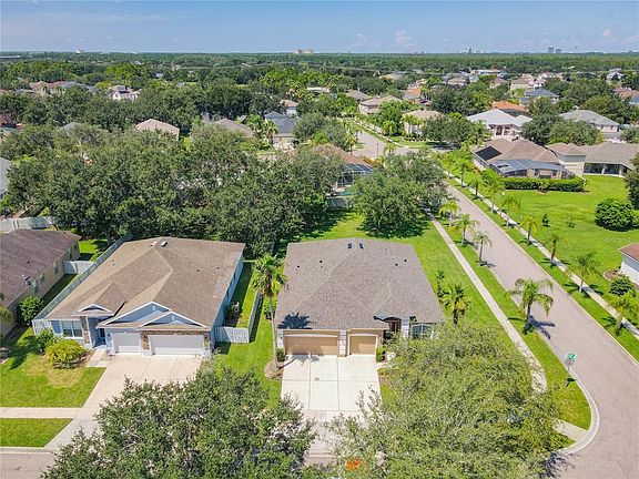 2nd image of 4440 Flora Vista Dr