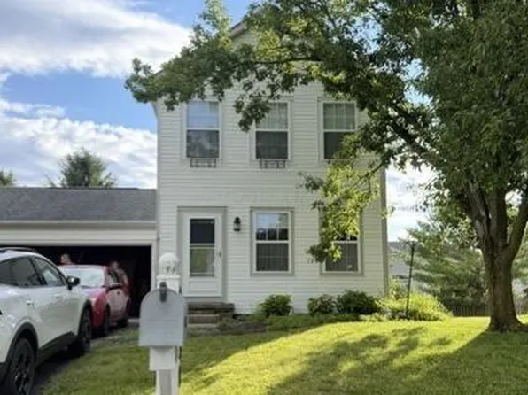 9079 Longstone Dr, Lewis Center, OH 43035