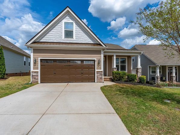 141 Bur Oak Dr
