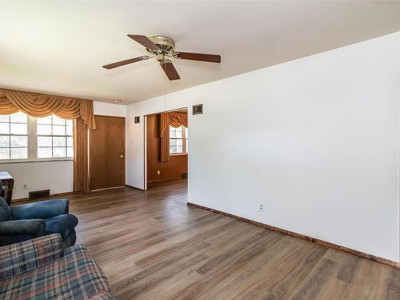 4th image of 4320 Sunerest Dr