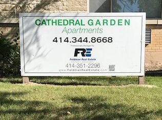 4450 N 92nd St #3, Milwaukee, WI 53225