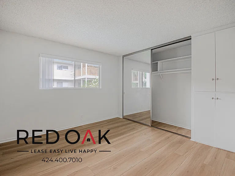 411 E Bay State St — Photo 50
