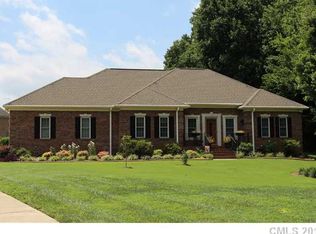 10328 Spring Meadow Dr, Mint Hill, NC 28227