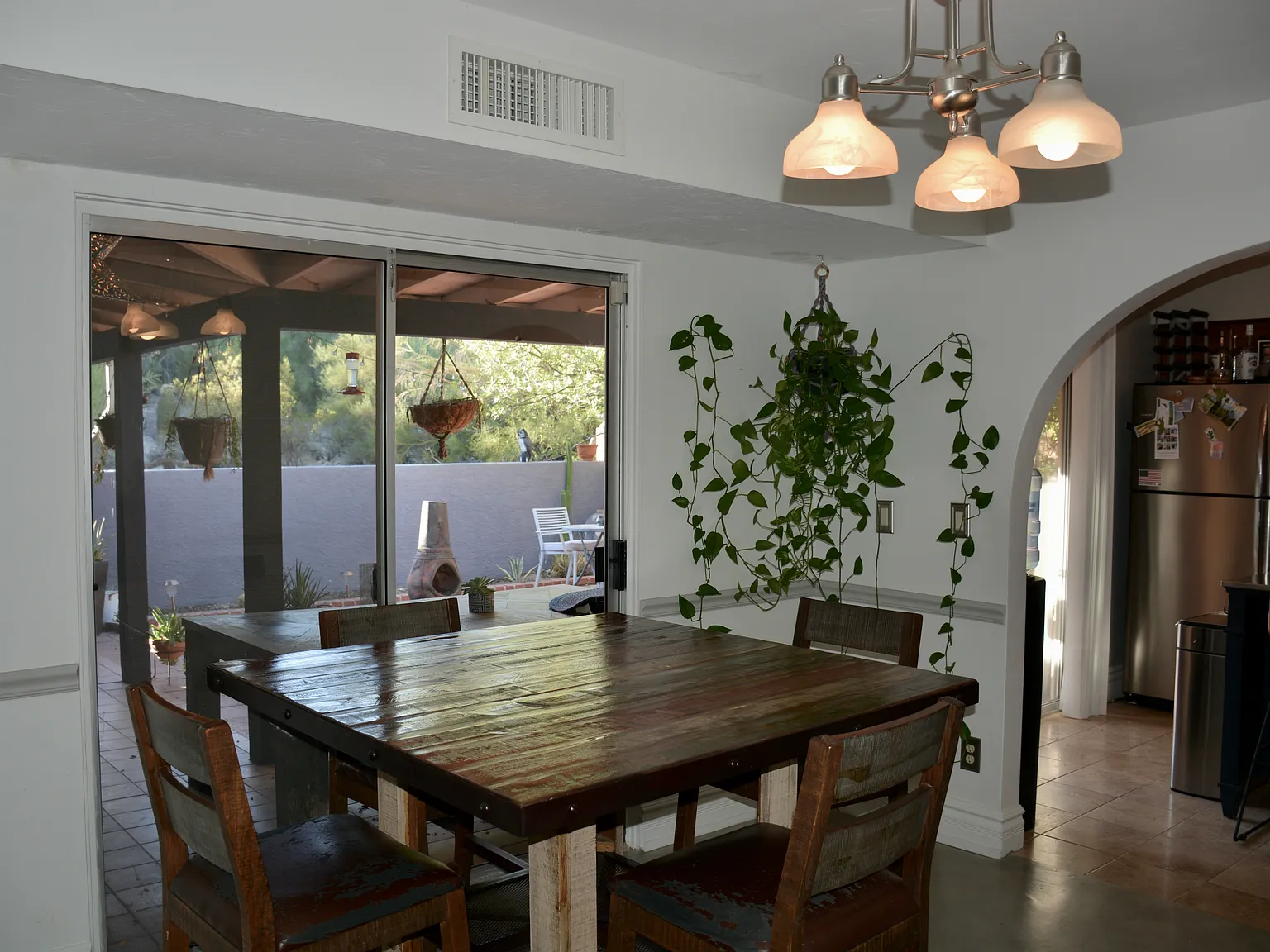 2 bed, 1464 sqft, $2,300 — Photo 4