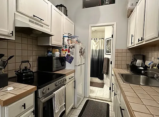 Rented by REAL New York | media 7