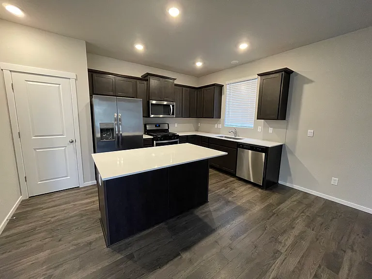 5746 Waverly Rd SW — Photo 5