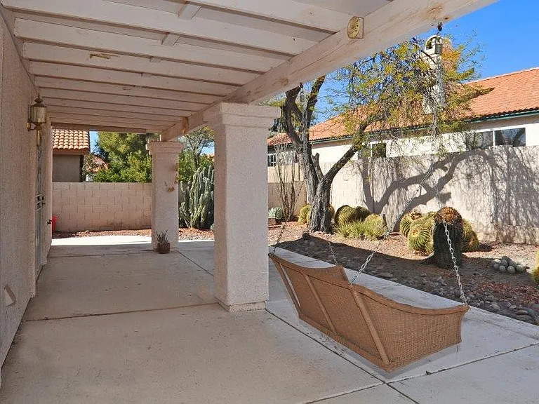 115 E Atelier Way — Photo 11