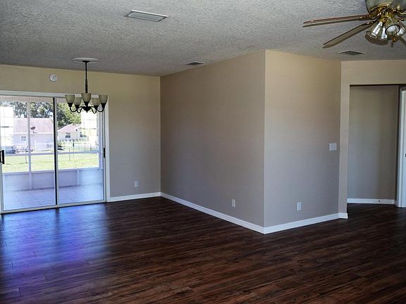 4th image of 4558 NW 31st St
