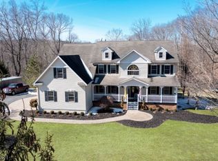 10 Farm Creek Rd, Newton, NJ 07860