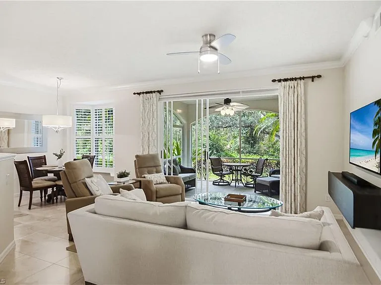 77 Silver Oaks Cir #8102 — Photo 7