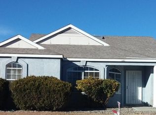 1736 Strawberry Dr NE, Rio Rancho, NM 87144