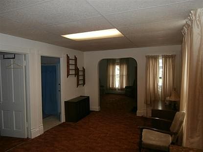 2nd image of 827 S Bend Ave