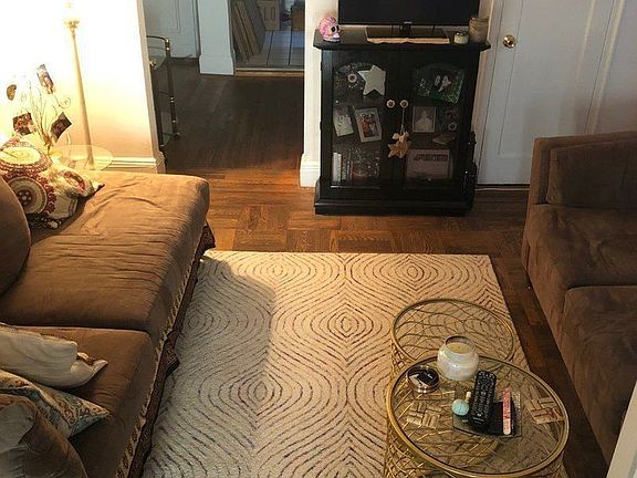 2nd image of 348 W 49th St APT 4A