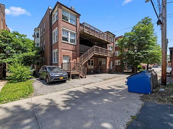 4th image of 757 Syracuse Ave