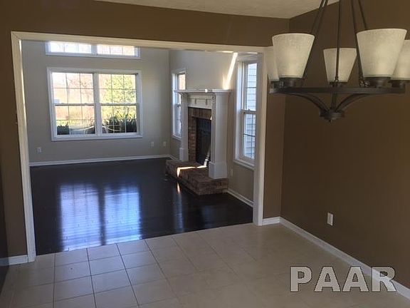 4th image of 1266 N Forrest Dr