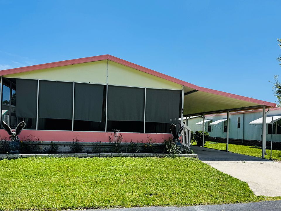1st image of 256 Dawn Ln