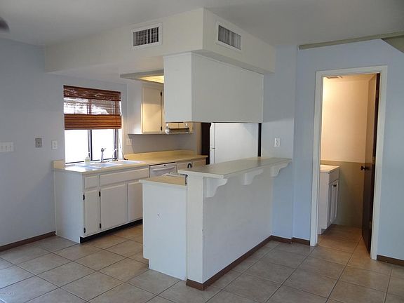 2nd image of 4815 E Winston Dr Unit 3