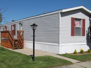 17175 Bolingbrook St, Macomb, MI 48044