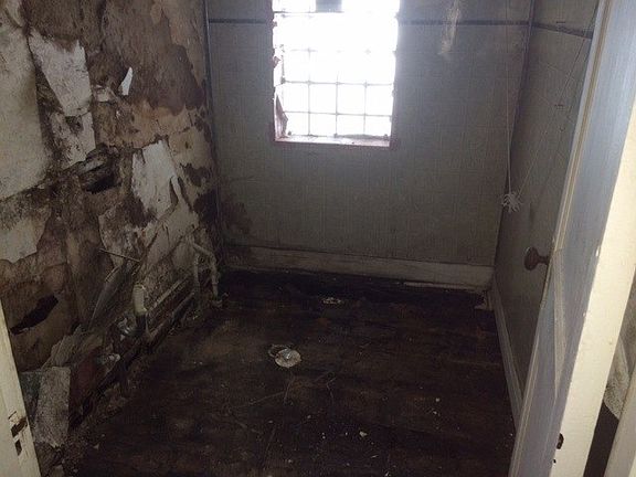 5th image of 3727 S 53rd Ave