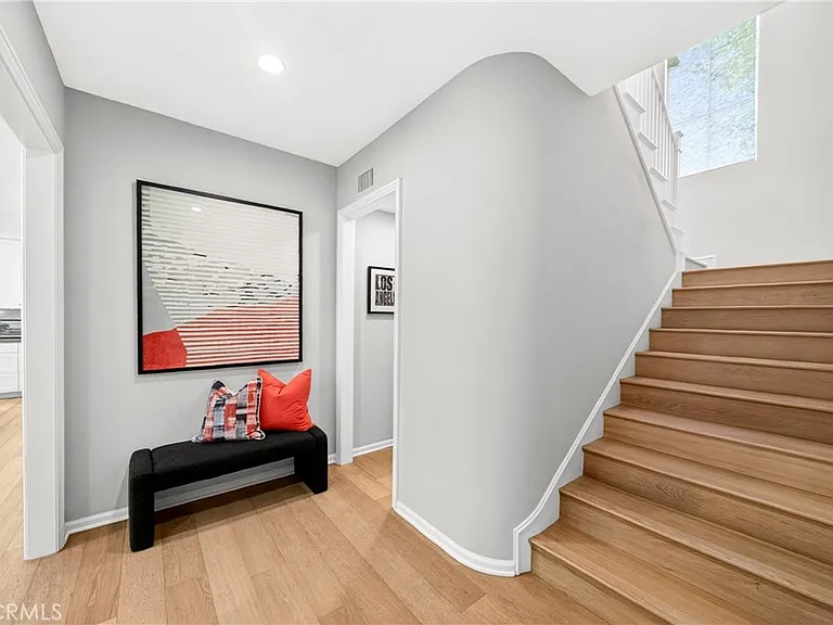 245 Rodeo — Photo 3