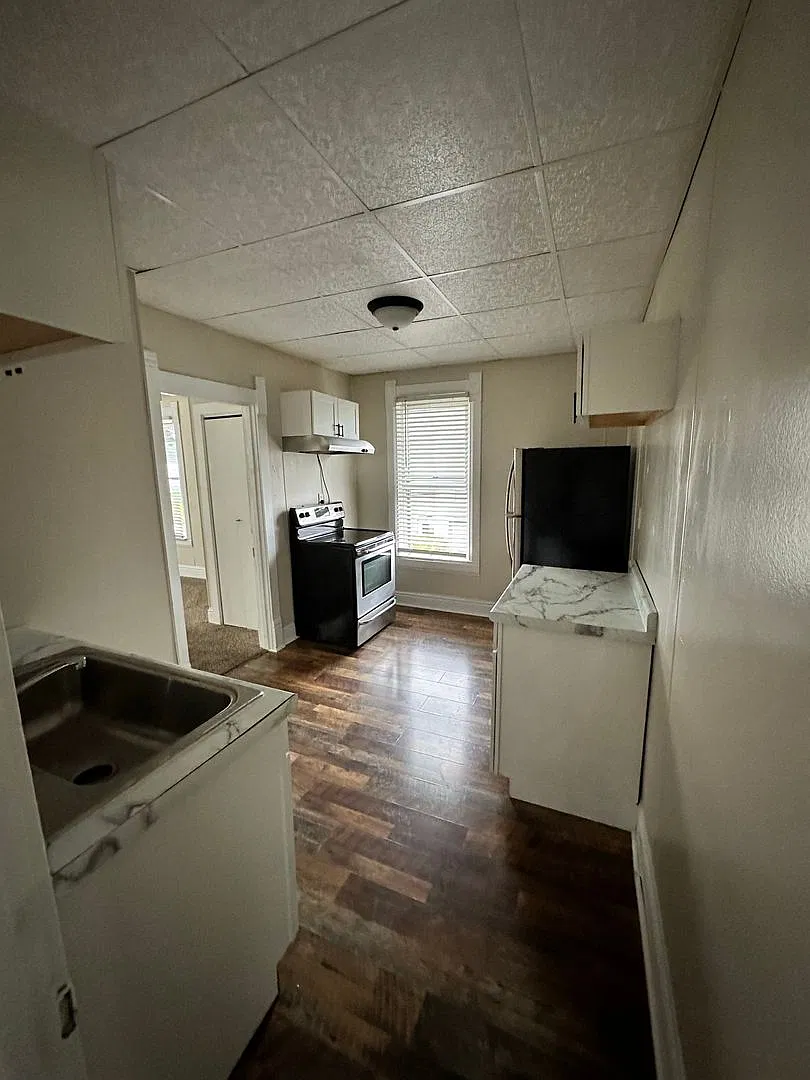 628 Franklin St — Photo 3
