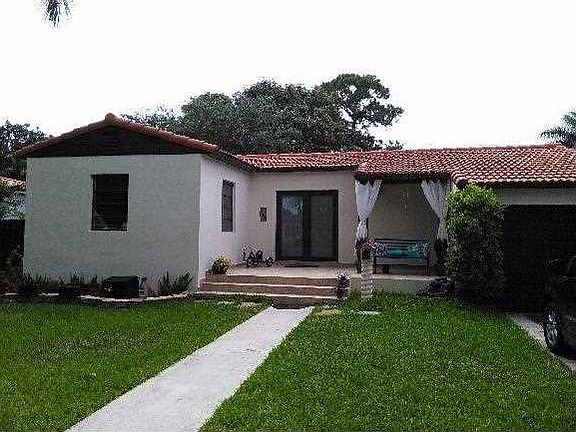 2nd image of 448 South Dr