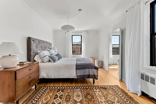 Sold by Compass | media 15