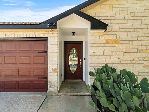 5th image of 524 COPPER LN