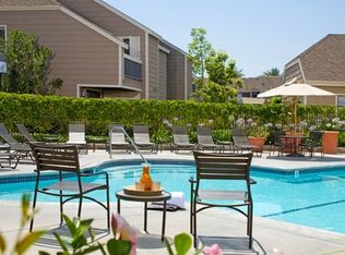 87 Hearthstone, Irvine, CA 92606