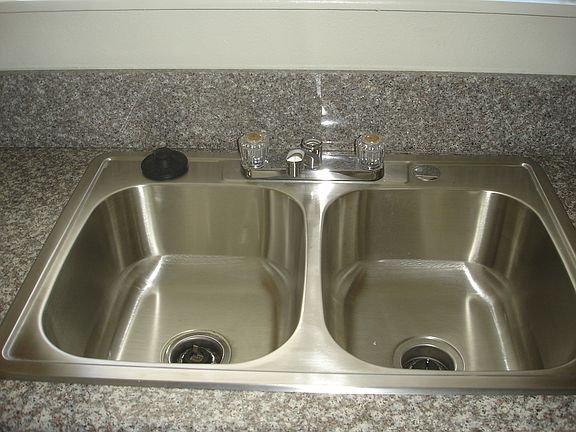 2nd image of 1448 W Stoneridge Ct APT D