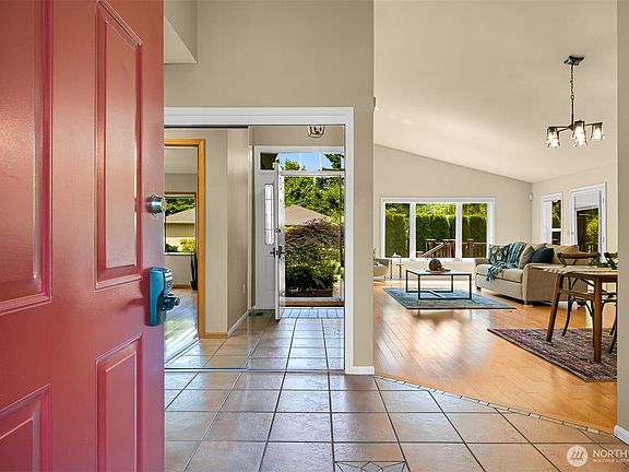 4th image of 4553 Village Drive #A