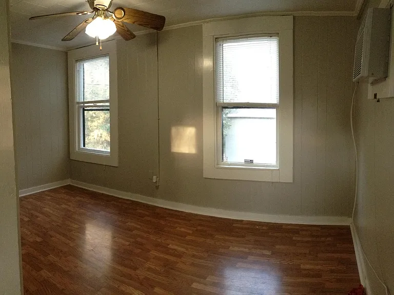4206 N 10th St #B — Photo 5
