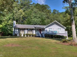 18 Rockcrest Cres, Cartersville, GA 30121