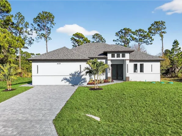 225 Lomax Ave S, Lehigh Acres, FL 33974