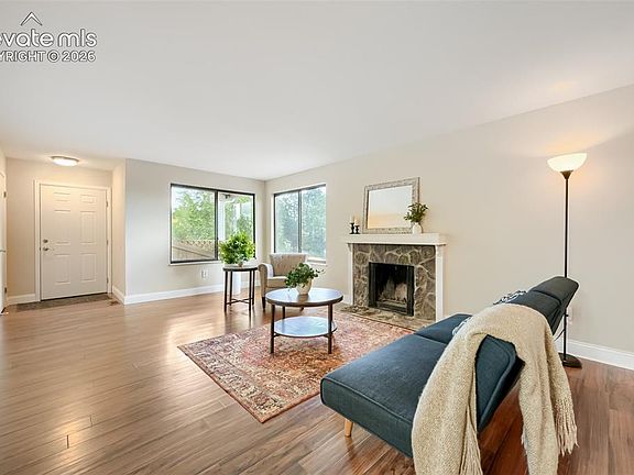 3rd image of 2747 Hearthwood Ln