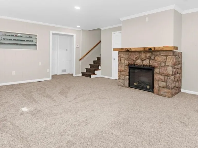 Basement living space: new electric fireplace!