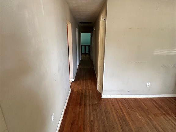 4th image of 13449 NE Jacksonville Rd