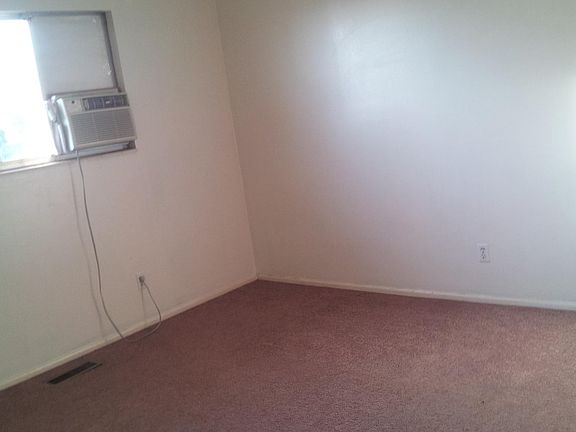 4th image of 2625 E Solar Dr APT 15