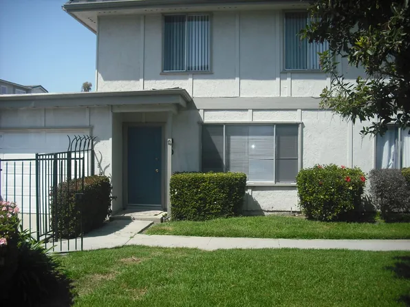 1851D Fisher Dr, Oxnard, CA 93035
