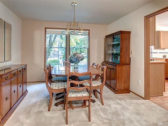 5th image of 13018 SE 47th Pl