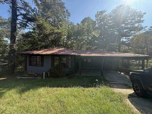 2646 Revere St, Jackson, MS 39212