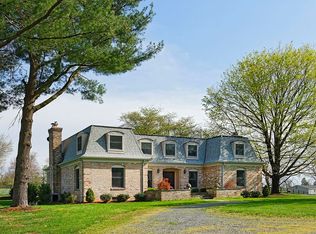 21230 Saint Louis Rd, Middleburg, VA 20117