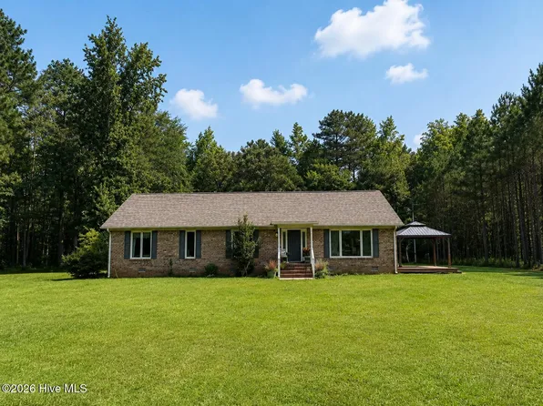 770 Bridal Creek Drive, Burgaw, NC 28425
