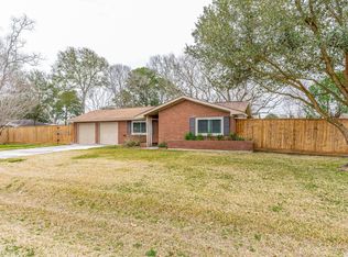 2503 Cunningham Dr, Pearland, TX 77581