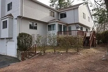 2 bed, 2.5 bath, 2350 sqft, $3,400 — Photo 2