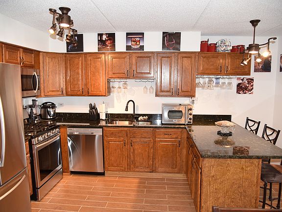 3rd image of 4700 N Harlem Ave APT 206